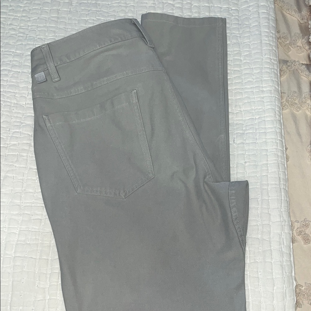 Gray Lululemon men’s pants size 31